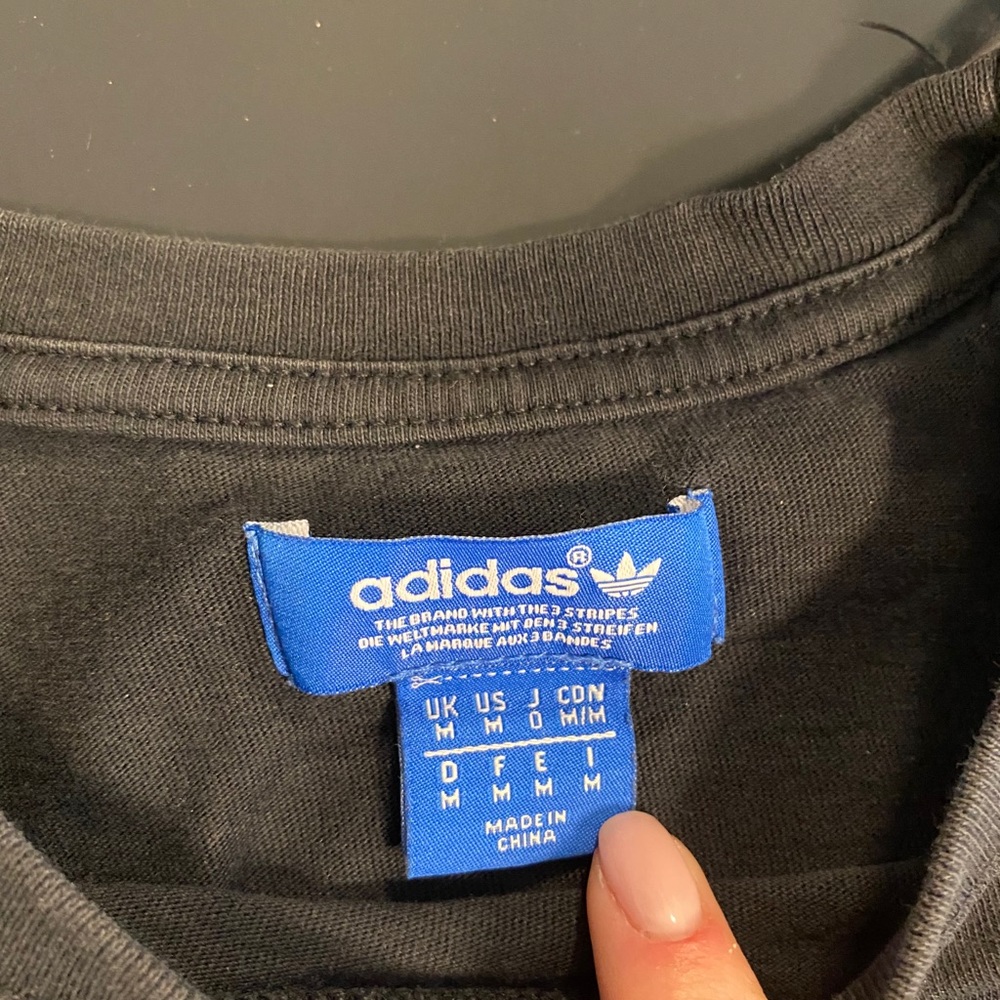 Adidas tee - Picture 2 of 2